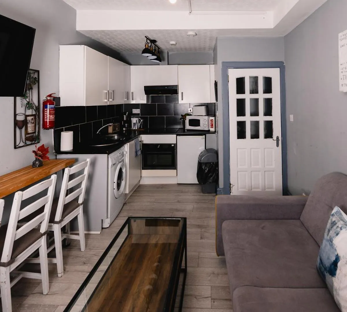 Warm&Welcoming City Centre Apartments By Meadows 5 Edimburgo